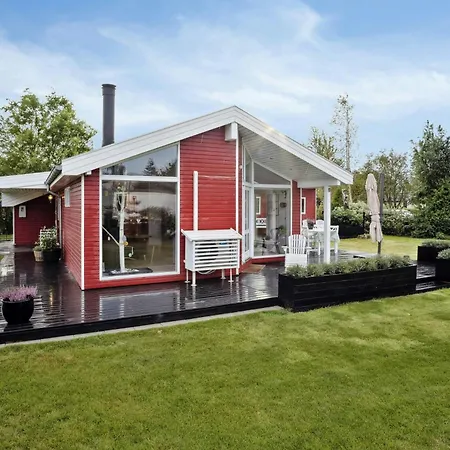 Red House By Fyn's Coast Awaits Cosiness Dom wakacyjny Middelfart