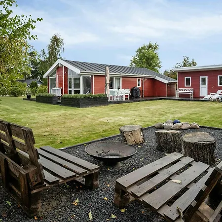 Red House By Fyn's Coast Awaits Cosiness Dom wakacyjny *